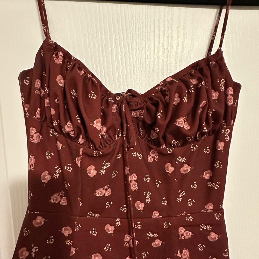 House of CB Carina Wine Floral Bustier midi Dress - Picture 3 of 7